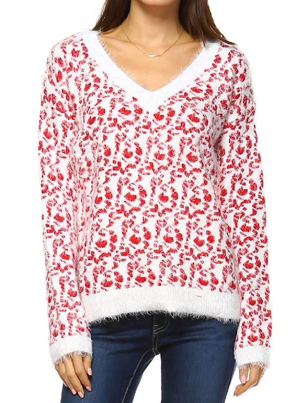 High-quality women’s wear for everyday elegance   Women's Leopard Sweater In Red