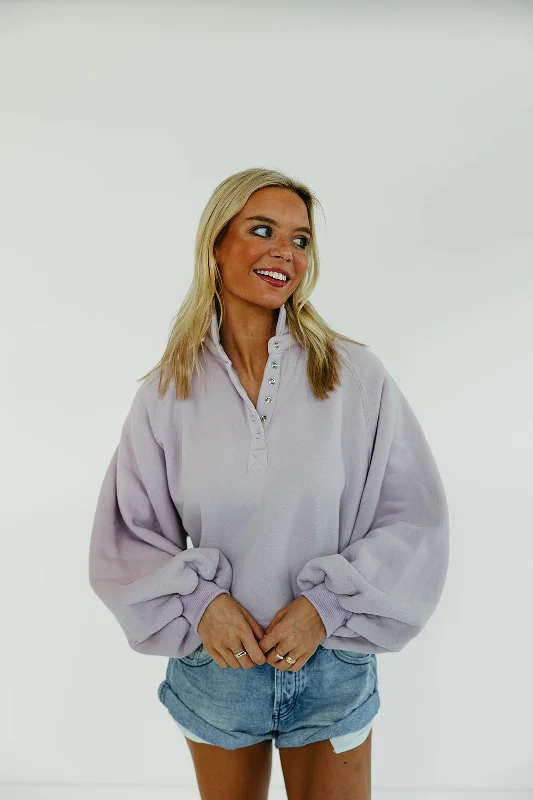 Cozy women’s clothing for the colder months   Piper Snap Sweatshirt - Lilac