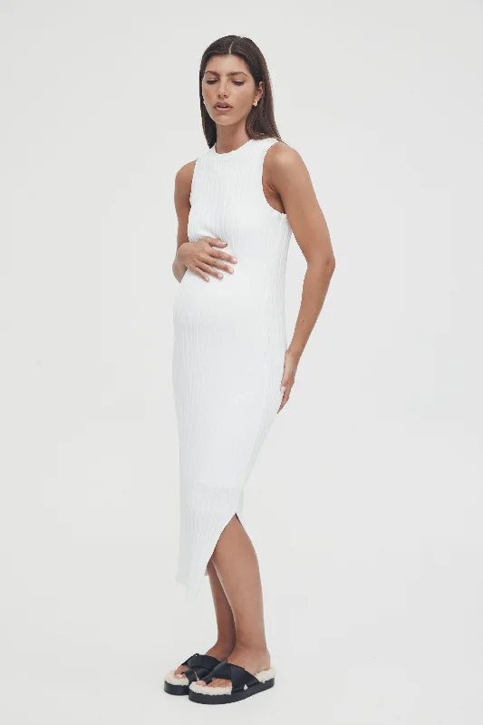 Timeless women’s fashion for any occasion   Luxe Shift Dress (White) - FINAL SALE